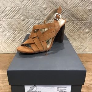 Ann Taylor Flor Suede Woven Block Heel-M
